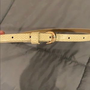 Super skinny belt